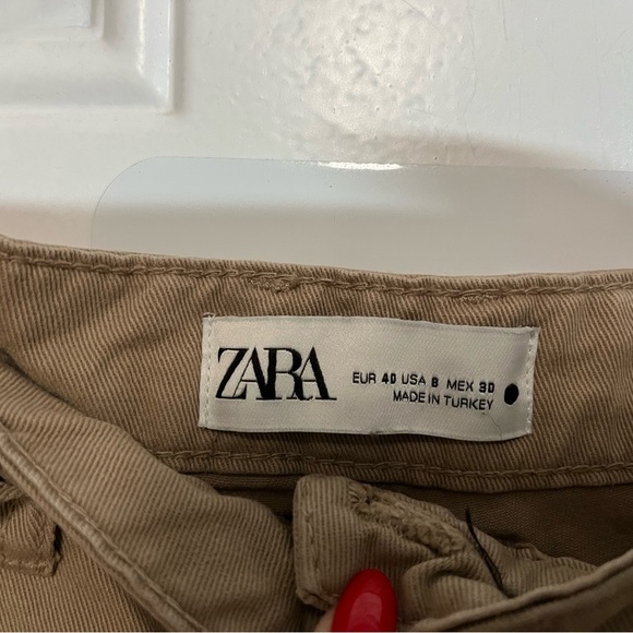 2/$30 Zara Women’s Wide Leg Pants Khaki Size 8 - Picture 2 of 5